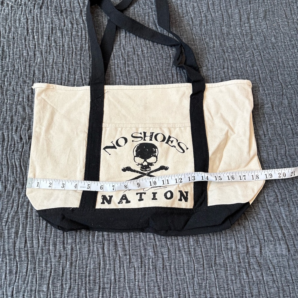 No Shoes Nation Canvas Tote Bag - Black and Cream - Picture 3 of 4